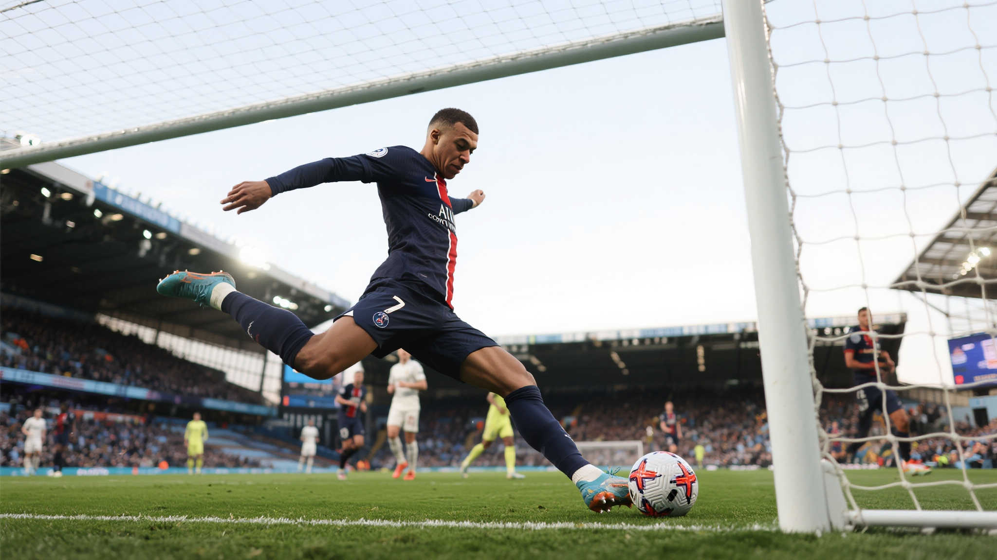 特尔精彩弧线球建功，3-2！法国U21逆转丹麦U21